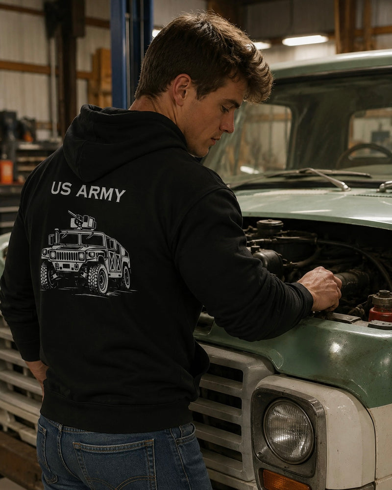 Hoodies & Sweatshirts